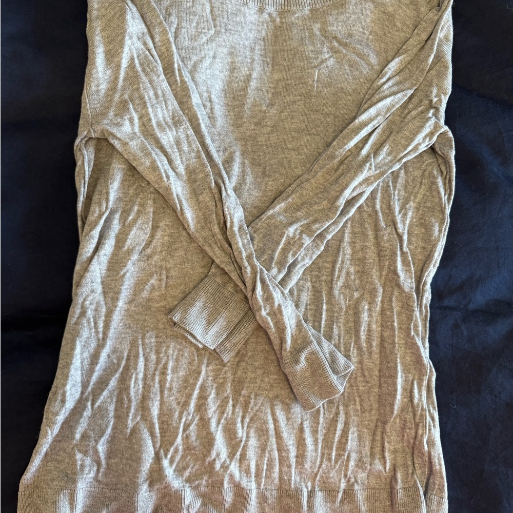 Halogen Women's Sweater in Light Gray